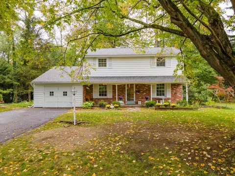 108 Devon Rd, Delmar, NY 12054 photo 3