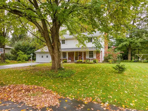108 Devon Rd, Delmar, NY 12054 photo 2