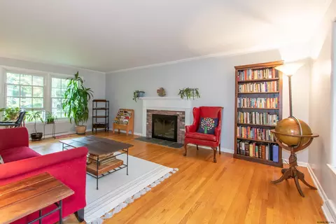 108 Devon Rd, Delmar, NY 12054 photo 7