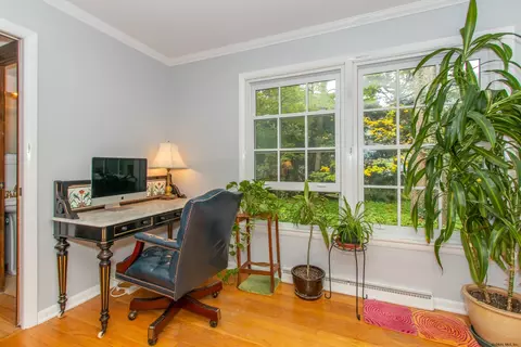 108 Devon Rd, Delmar, NY 12054 photo 9