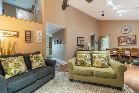 26 Carr Rd, Saratoga Springs, NY 12866 photo 7