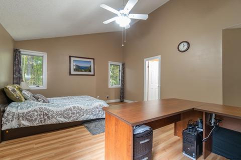 26 Carr Rd, Saratoga Springs, NY 12866 photo 16