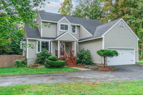 26 Carr Rd, Saratoga Springs, NY 12866 photo 1