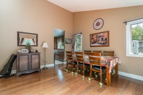 26 Carr Rd, Saratoga Springs, NY 12866 photo 13