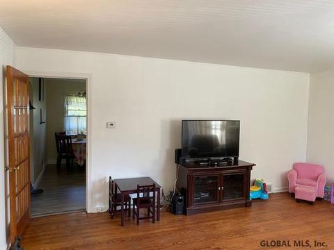 44 Jackson Ave, Schenectady, NY 12304 photo 6
