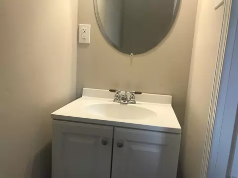 1850 Albany St, Schenectady, NY 12304 photo 11
