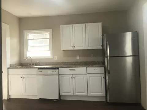 1850 Albany St, Schenectady, NY 12304 photo 9