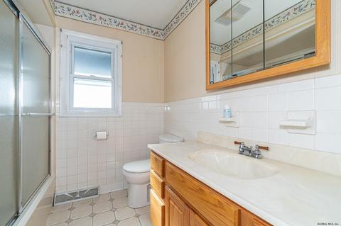 315 E Campbell Rd, Schenectady, NY 12303 photo 18