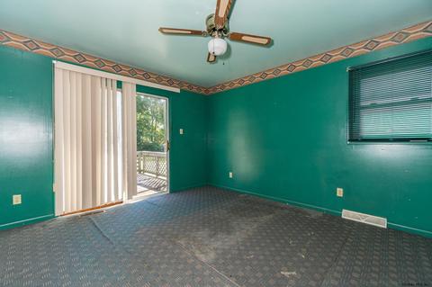 315 E Campbell Rd, Schenectady, NY 12303 photo 16