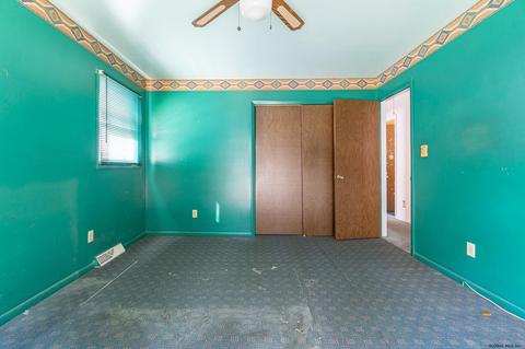 315 E Campbell Rd, Schenectady, NY 12303 photo 17