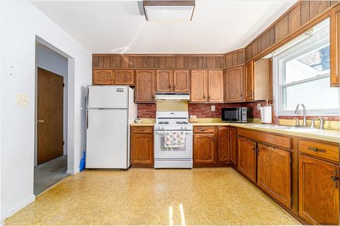 315 E Campbell Rd, Schenectady, NY 12303 photo 10