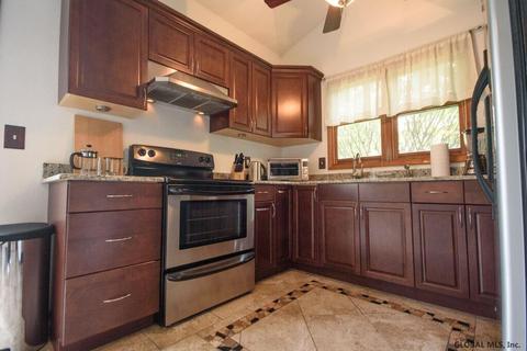 7 Minuteman Ct, Halfmoon, NY 12065 photo 7