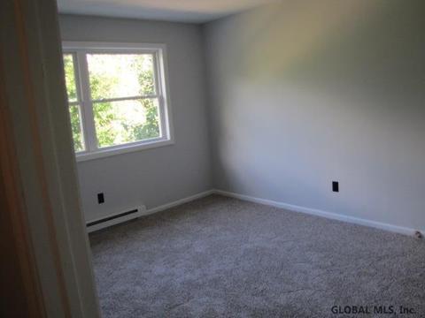 21 Beech St, Corinth, NY 12822 photo 17