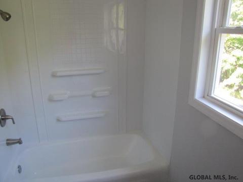 21 Beech St, Corinth, NY 12822 photo 15