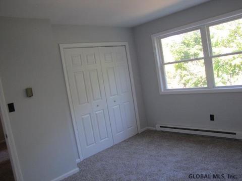 21 Beech St, Corinth, NY 12822 photo 18
