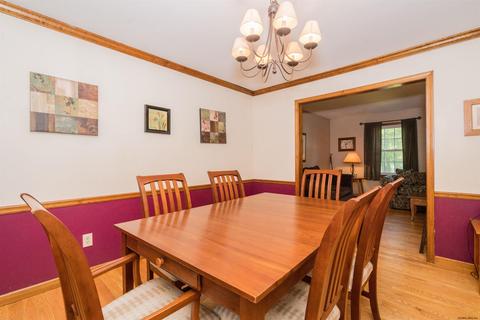 14 Hillcrest Ln, Saratoga Springs, NY 12866 photo 10
