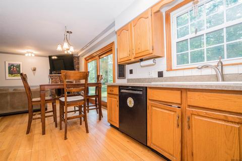 14 Hillcrest Ln, Saratoga Springs, NY 12866 photo 14