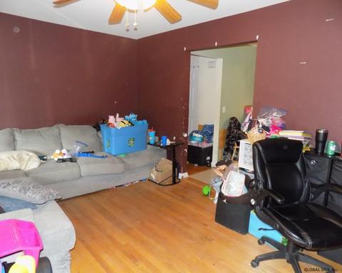 108 Pinehurst Pl, Schenectady, NY 12304 photo 8