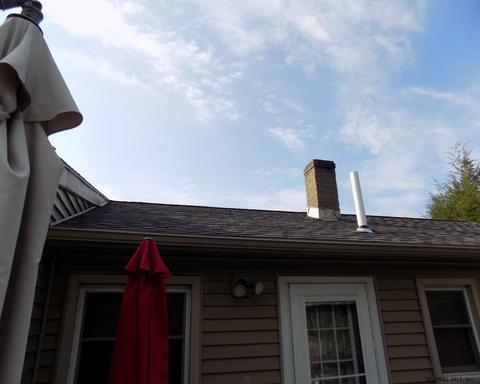 108 Pinehurst Pl, Schenectady, NY 12304 photo 4