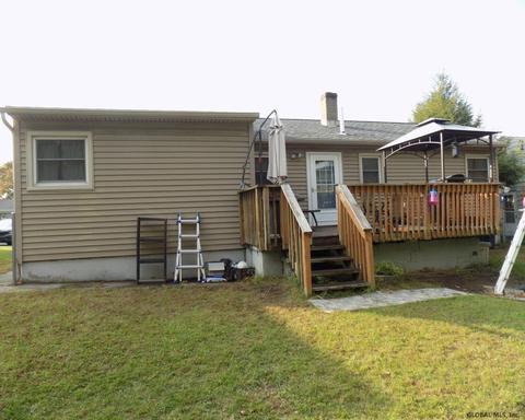 108 Pinehurst Pl, Schenectady, NY 12304 photo 1