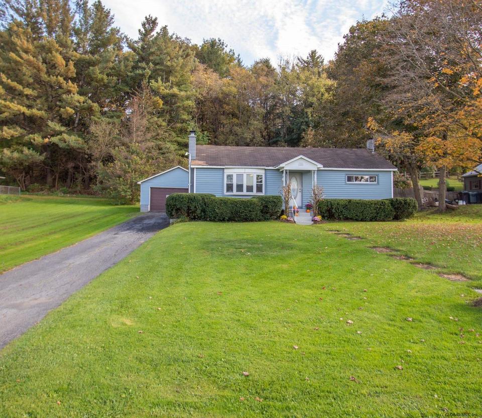 126 Eastern Ave, Schoharie, NY 12157 28 Photos MLS 202131125 Movoto