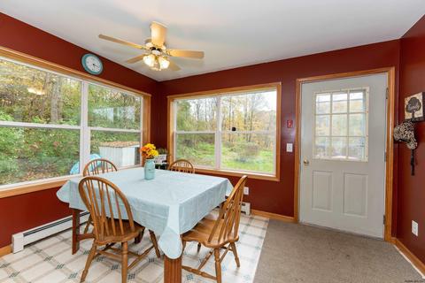 25 Sullivan Ln, Argyle, NY 12809 photo 9
