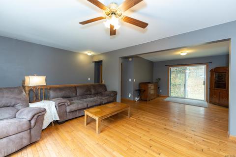 25 Sullivan Ln, Argyle, NY 12809 photo 18