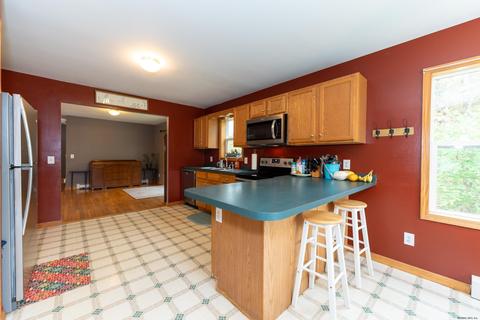 25 Sullivan Ln, Argyle, NY 12809 photo 10