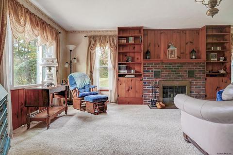 1078 Mohawk Rd, Schenectady, NY 12309 photo 4