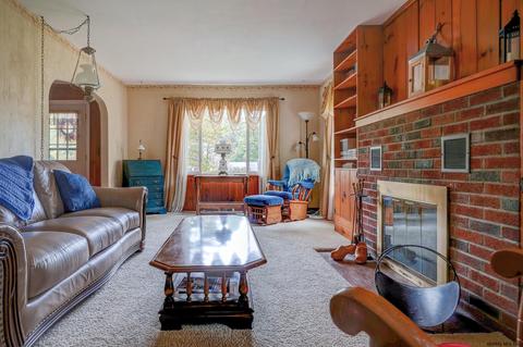1078 Mohawk Rd, Schenectady, NY 12309 photo 3