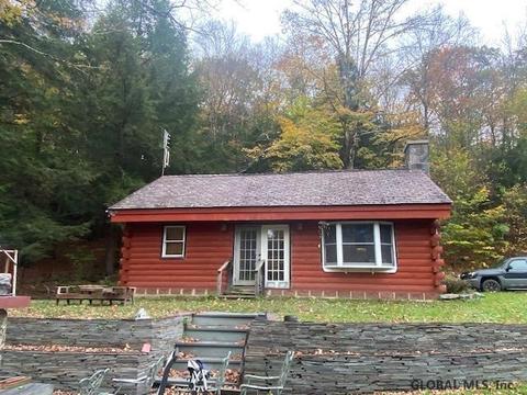 135 Rainbow Way, Hampton, NY 12837 photo 18