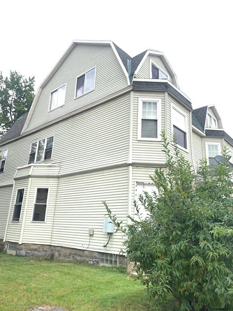 501 Mcclellan St, Schenectady, NY 12304 photo 2