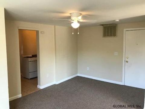 501 Mcclellan St, Schenectady, NY 12304 photo 9