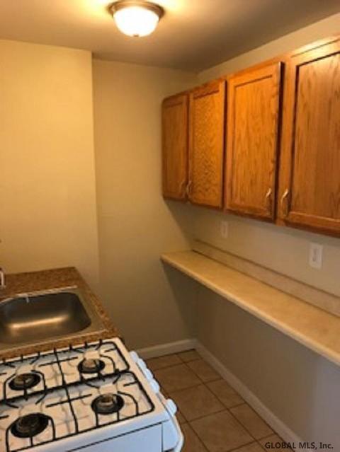 501 Mcclellan St, Schenectady, NY 12304 photo 7