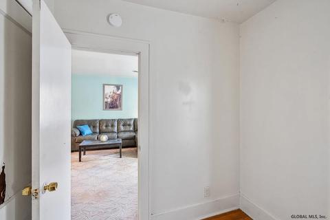 827 Hampton Ave, Schenectady, NY 12309 photo 60