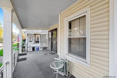 827 Hampton Ave, Schenectady, NY 12309 photo 6