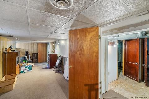 827 Hampton Ave, Schenectady, NY 12309 photo 39