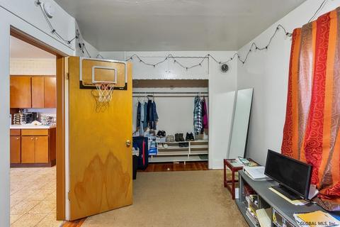 827 Hampton Ave, Schenectady, NY 12309 photo 50