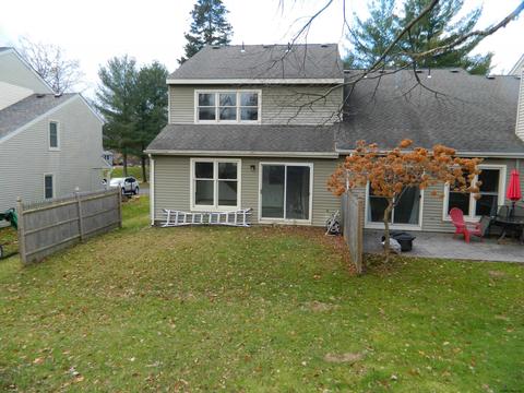 11 Flintlock Ln, Halfmoon, NY 12065 photo 8