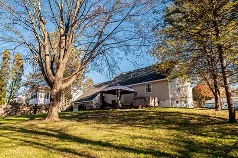 16 Jones Dr, Schenectady, NY 12309 photo 24