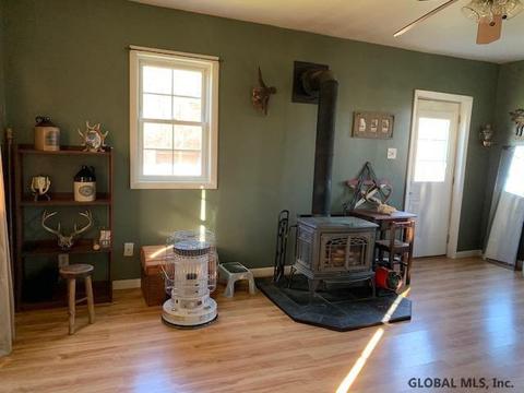 339 Clapper Rd, Selkirk, NY 12158 photo 17