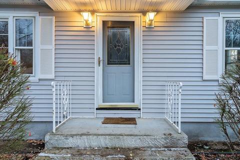 23 Michael Dr, Schenectady, NY 12303 photo 5