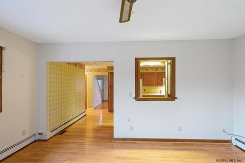 23 Michael Dr, Schenectady, NY 12303 photo 15