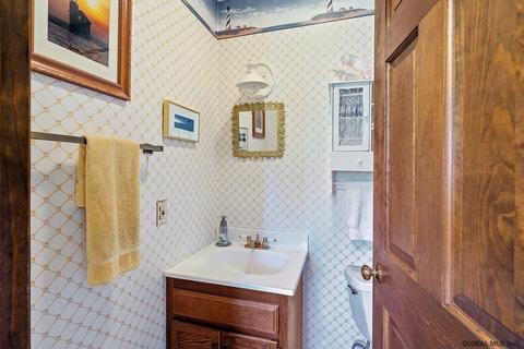 255 Beaver Dam Rd, Selkirk, NY 12158 photo 18