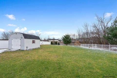 13 Back Spin Dr, Halfmoon, NY 12118 photo 41