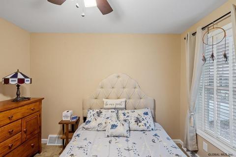 13 Back Spin Dr, Halfmoon, NY 12118 photo 33