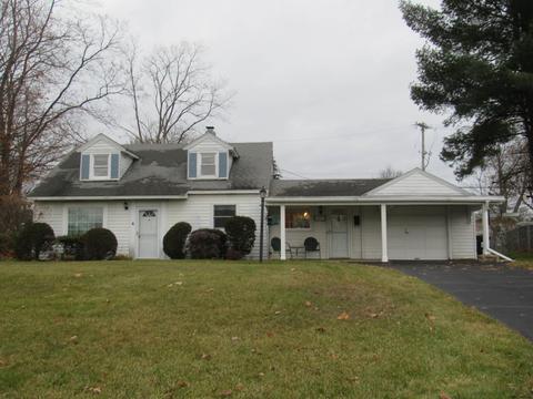 1052 Inner Dr, Schenectady, NY 12303 photo 2