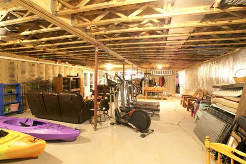 99 Hickey Rd, Hampton, NY 12837 photo 18