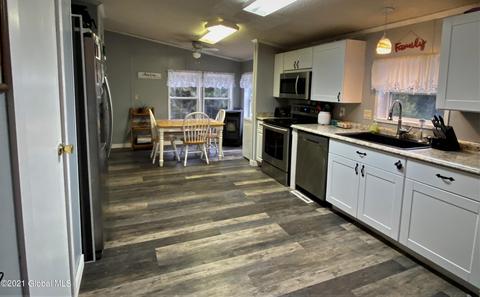525 Stanton Rd, Cambridge, NY 12816 photo 1