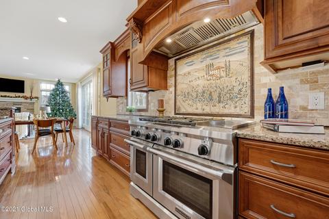 1014 Gideon Trce, Schenectady, NY 12302 photo 8